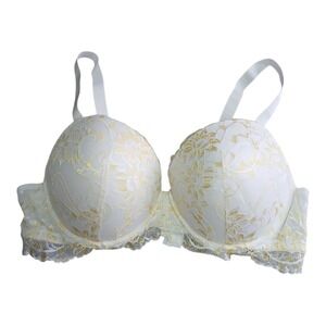 Curve Muse White‎ And Gold Underwire Full coverage Bra Sz 42